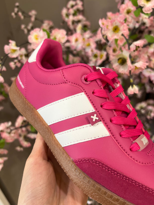 Classic Sneaker - Fuchsia