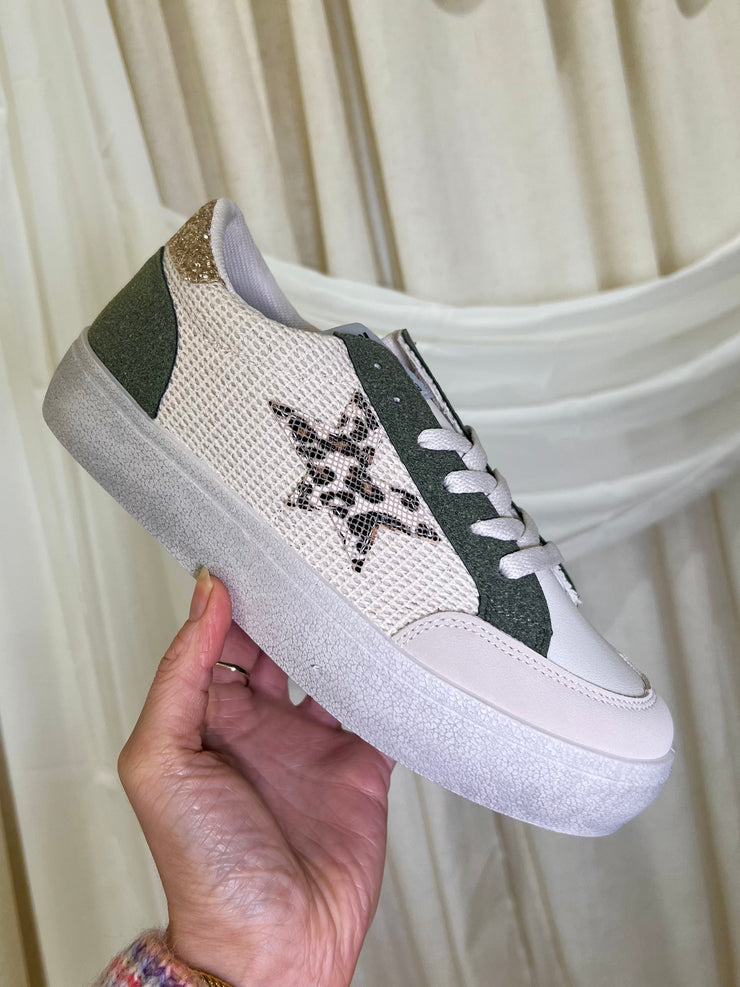 Woven Platform Sneakers - Green