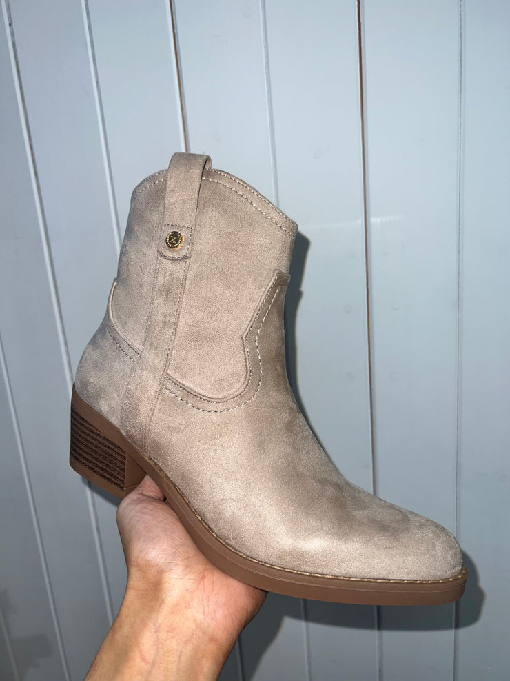 Suede Western Ankle Boot - Beige