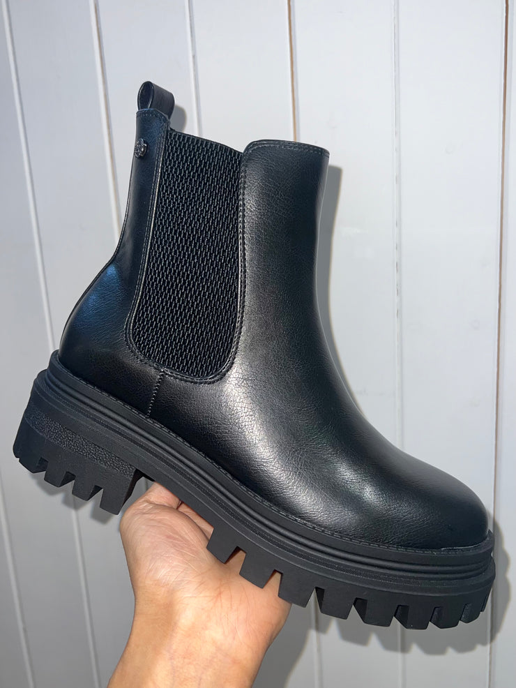 Chunky Chelsea Boot - Black