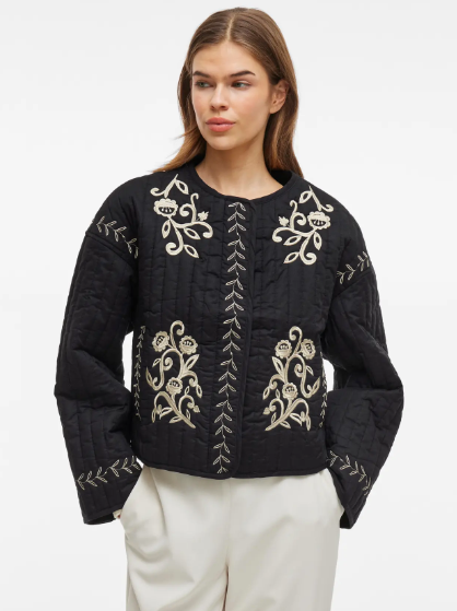 Sky Embroidered Jacket - Black